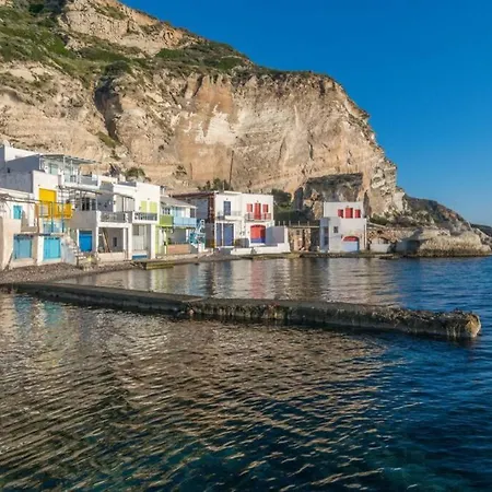 Capetan Nikolas-boat House *