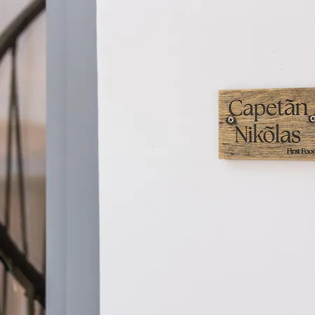 Capetan Nikolas-boat House Daire Klima (Milos)