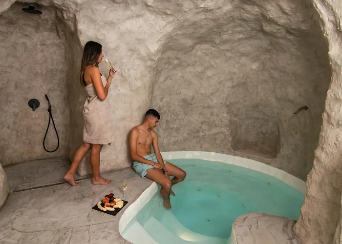 Capetan Nikolas-boat House Apartment Klima (Milos)